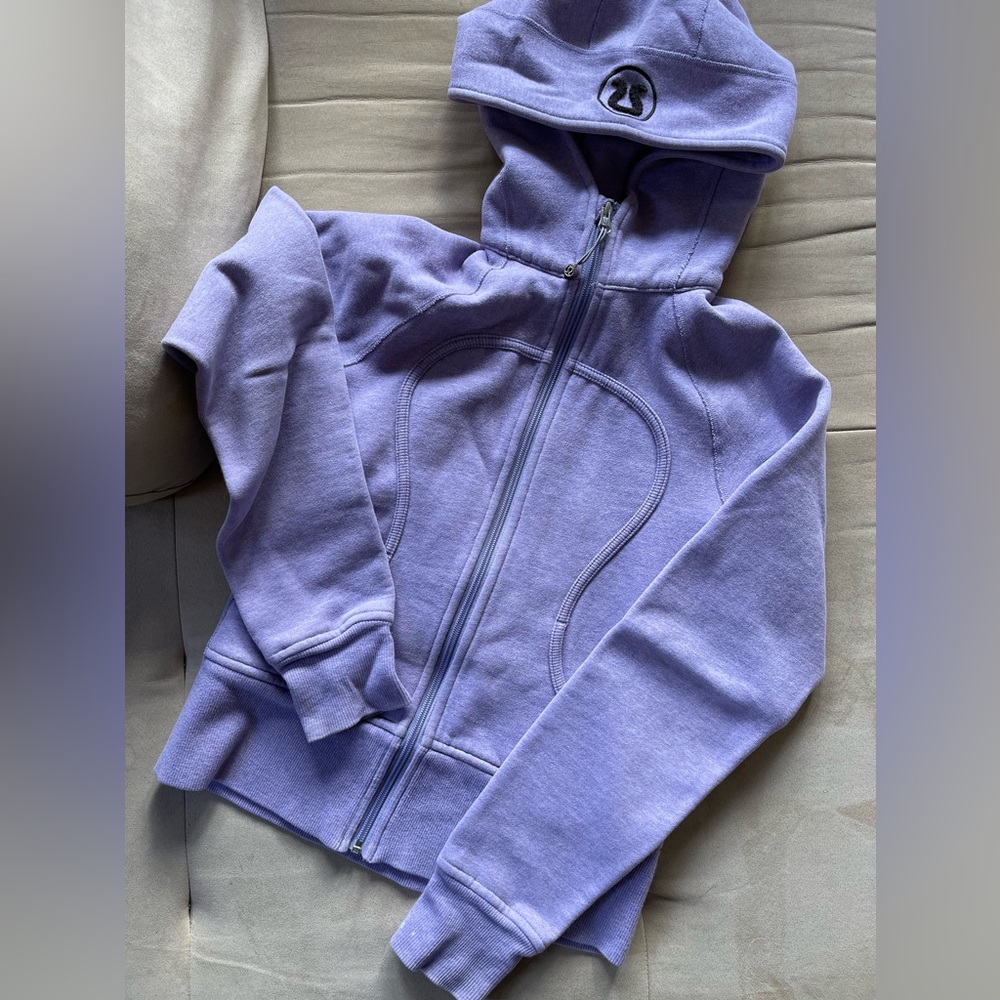Stunning Lululemon lavender scuba hoodie